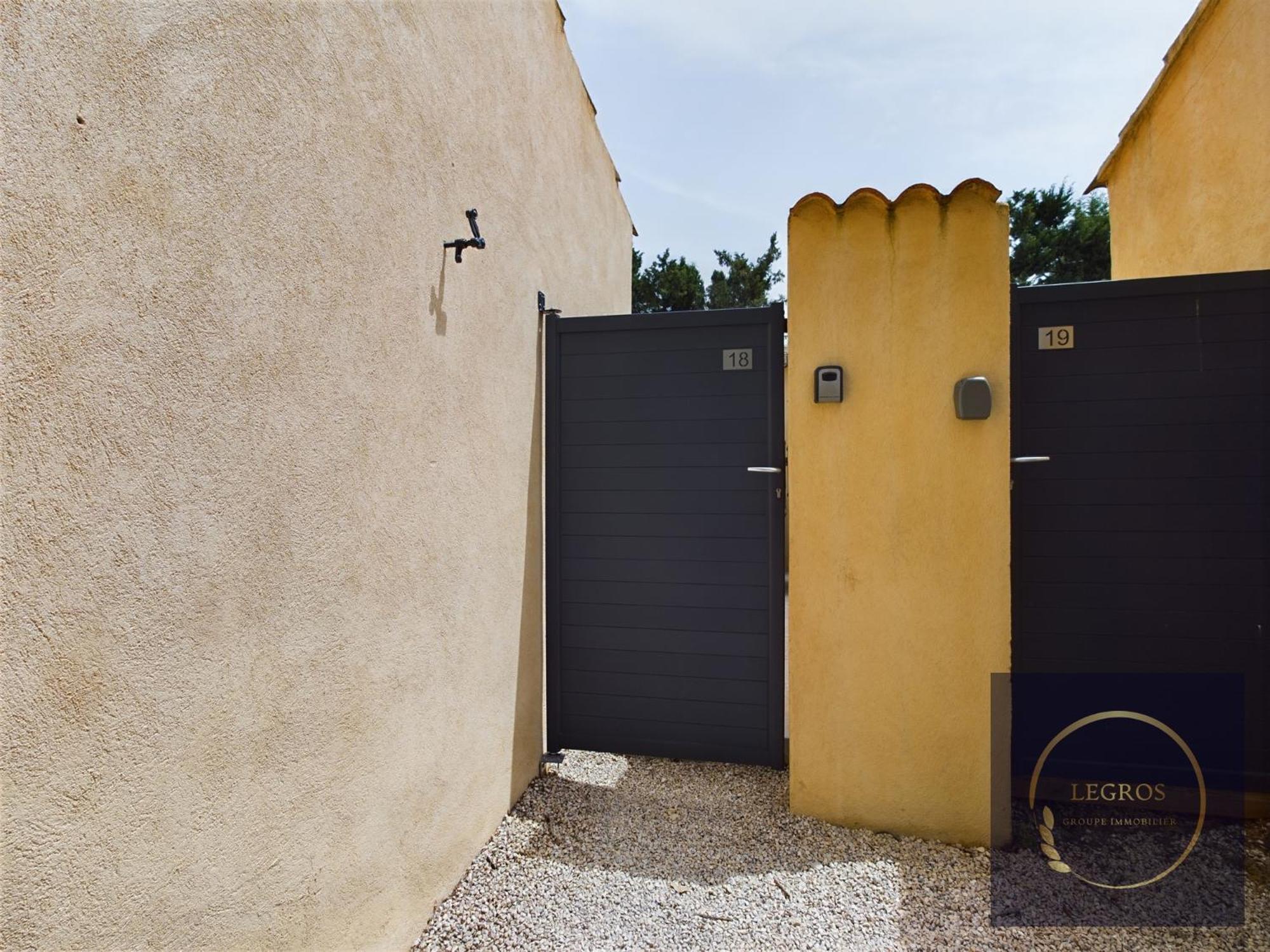 Le Bastidon De Stephanie Saint Remy De Provence Bagian luar foto